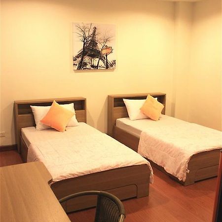 Ananas Phuket Central Hostel (Adults Only) Room photo